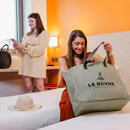 Premiere Classe Centre-les Docks Hotel