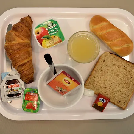 Premiere Classe Centre-les Docks Hotel 2*