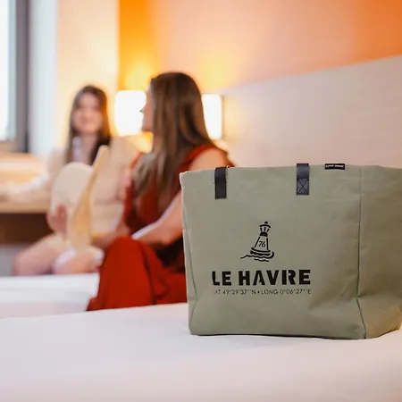 酒店 Premiere Classe Centre-les Docks 2*