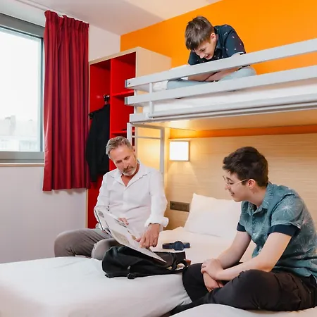 Hotel Premiere Classe Centre-les Docks 2*