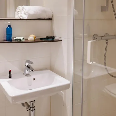 Hotel Premiere Classe Centre-les Docks