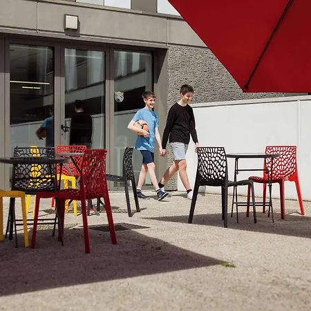 Premiere Classe Centre-les Docks 酒店 2*