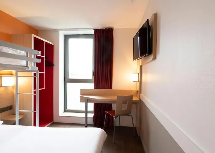 Premiere Classe Centre 2*