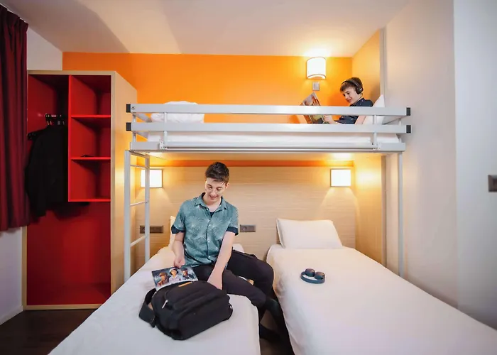 Premiere Classe Centre-les Docks Hotel 2*